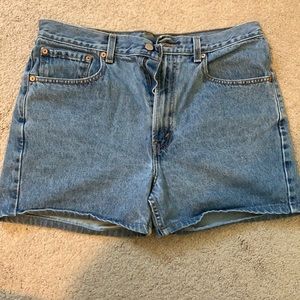 Levi’s Mom Shorts